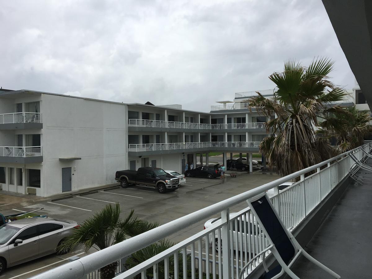 德通纳海滩市帆之海滨戴斯酒店 奥蒙德海滩 外观 照片
