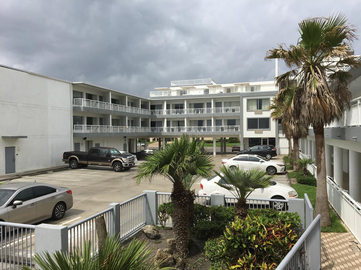 德通纳海滩市帆之海滨戴斯酒店 奥蒙德海滩 外观 照片